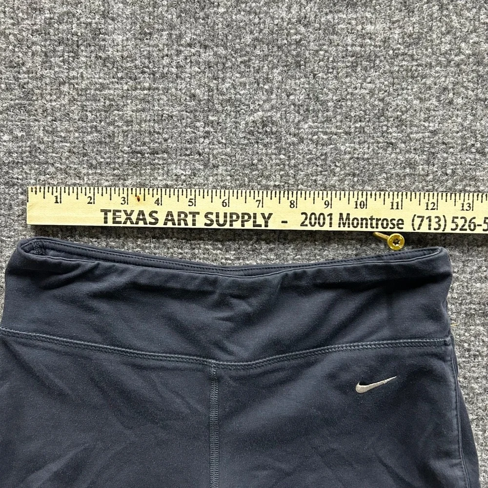 Nike Athletic Shorts Womens Size S Black Dri-Fit Cotton Blend Stretch Gym Yoga